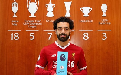 亚投国际焦点-内马尔代言手表广告